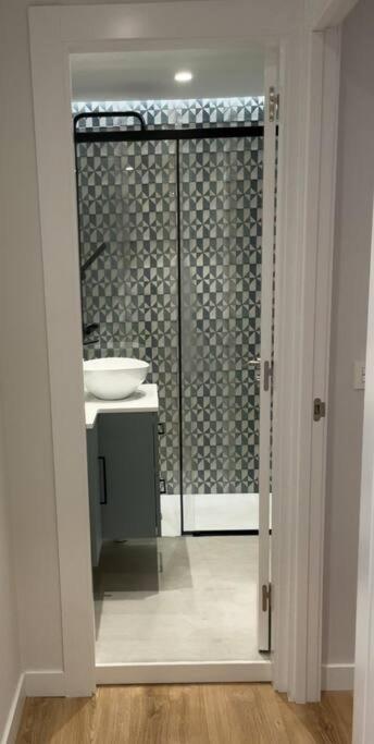 Apartamento A Estrenar En Centro Gijon. Fibra-Tv Kültér fotó